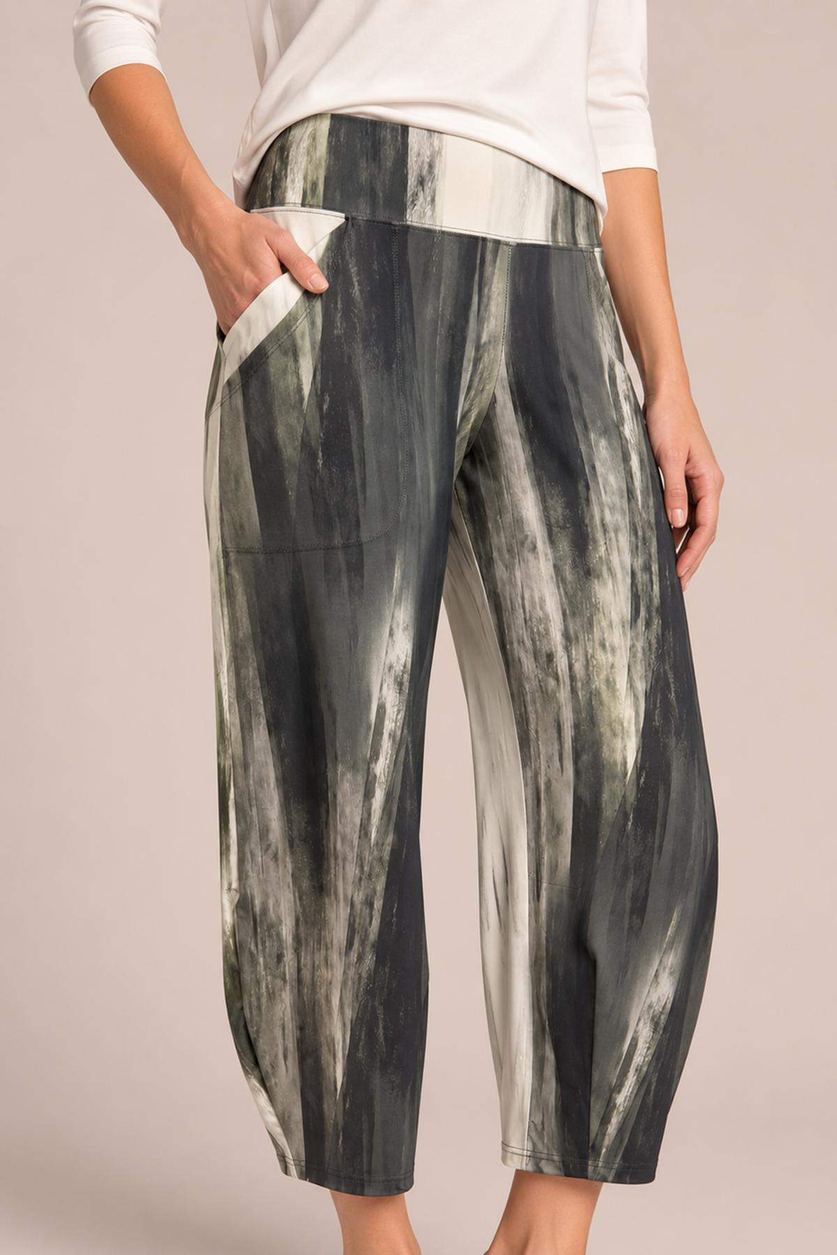 Narrow Lantern Pant Print