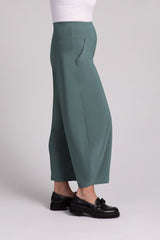 Narrow Lantern Pant Plus