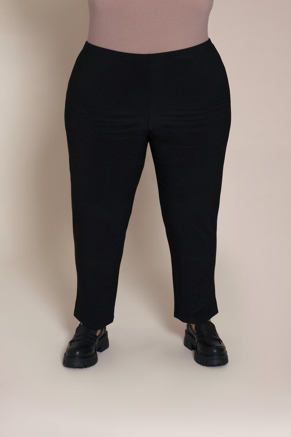 Narrow Pant Midi Plus | Black