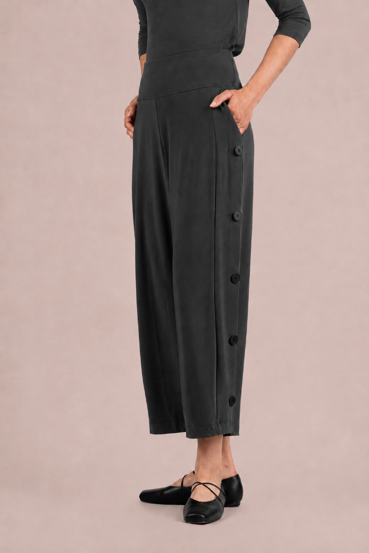 Buttoned Up Lantern Pant