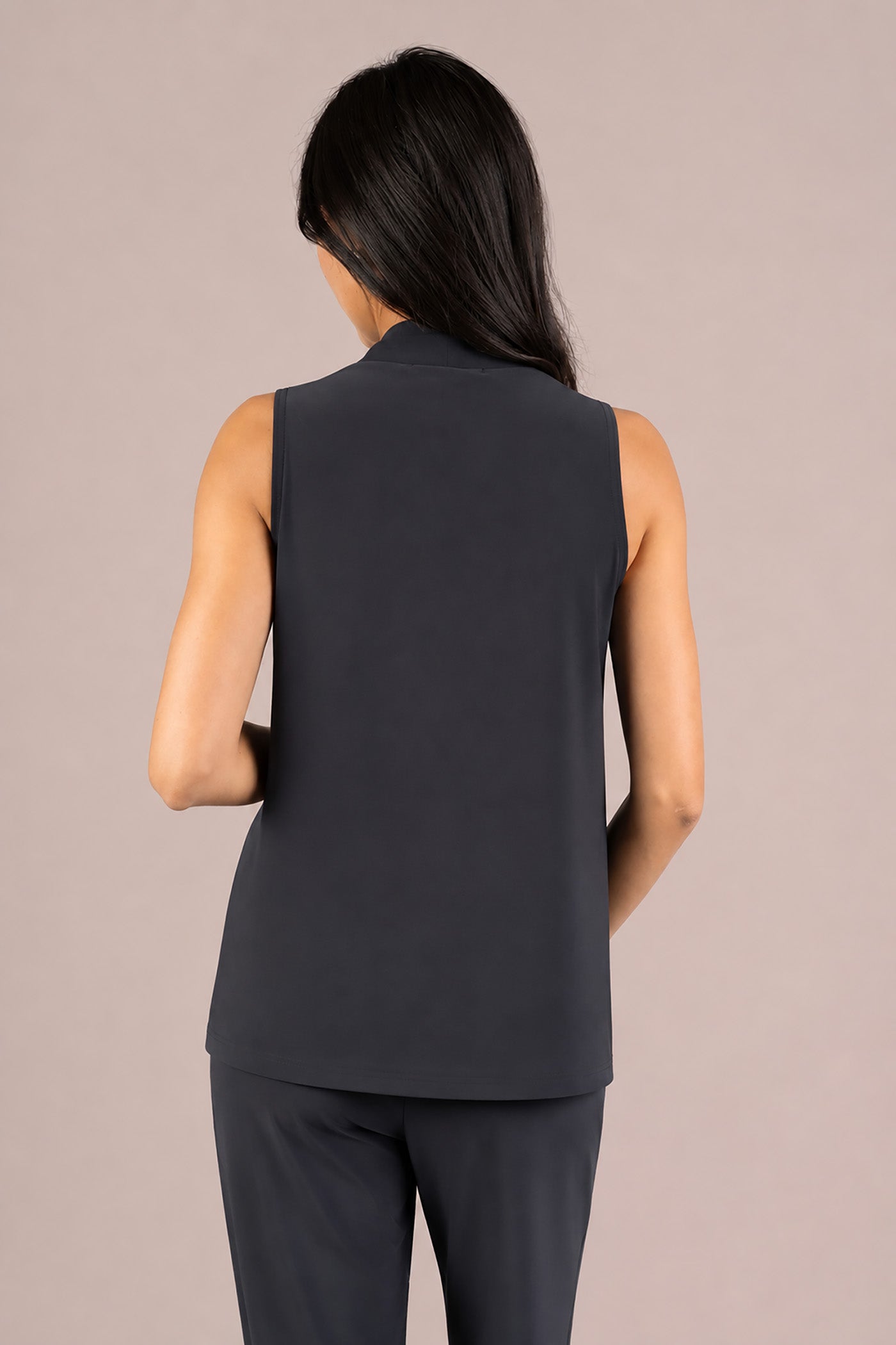 Deep V Trapeze Tank