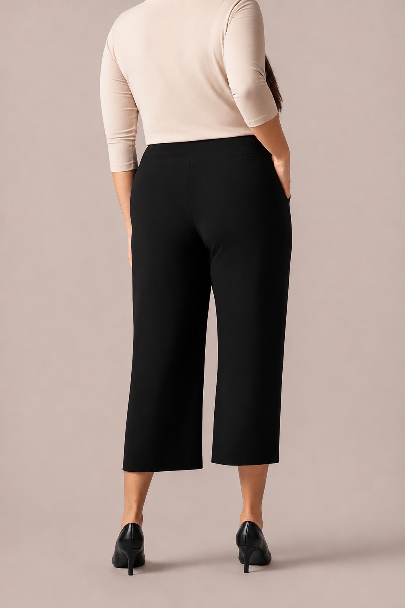 Easy Wide Leg Crop