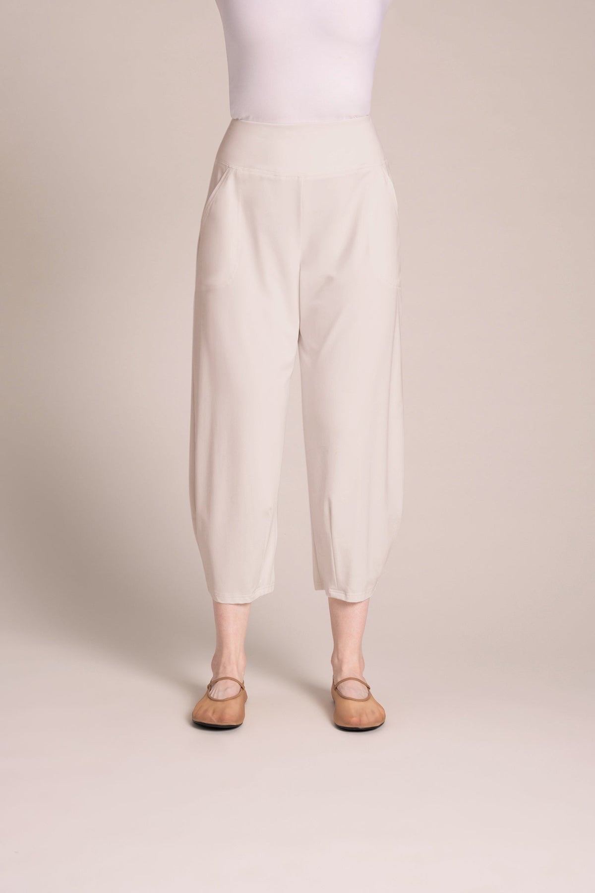 Narrow Lantern Pant
