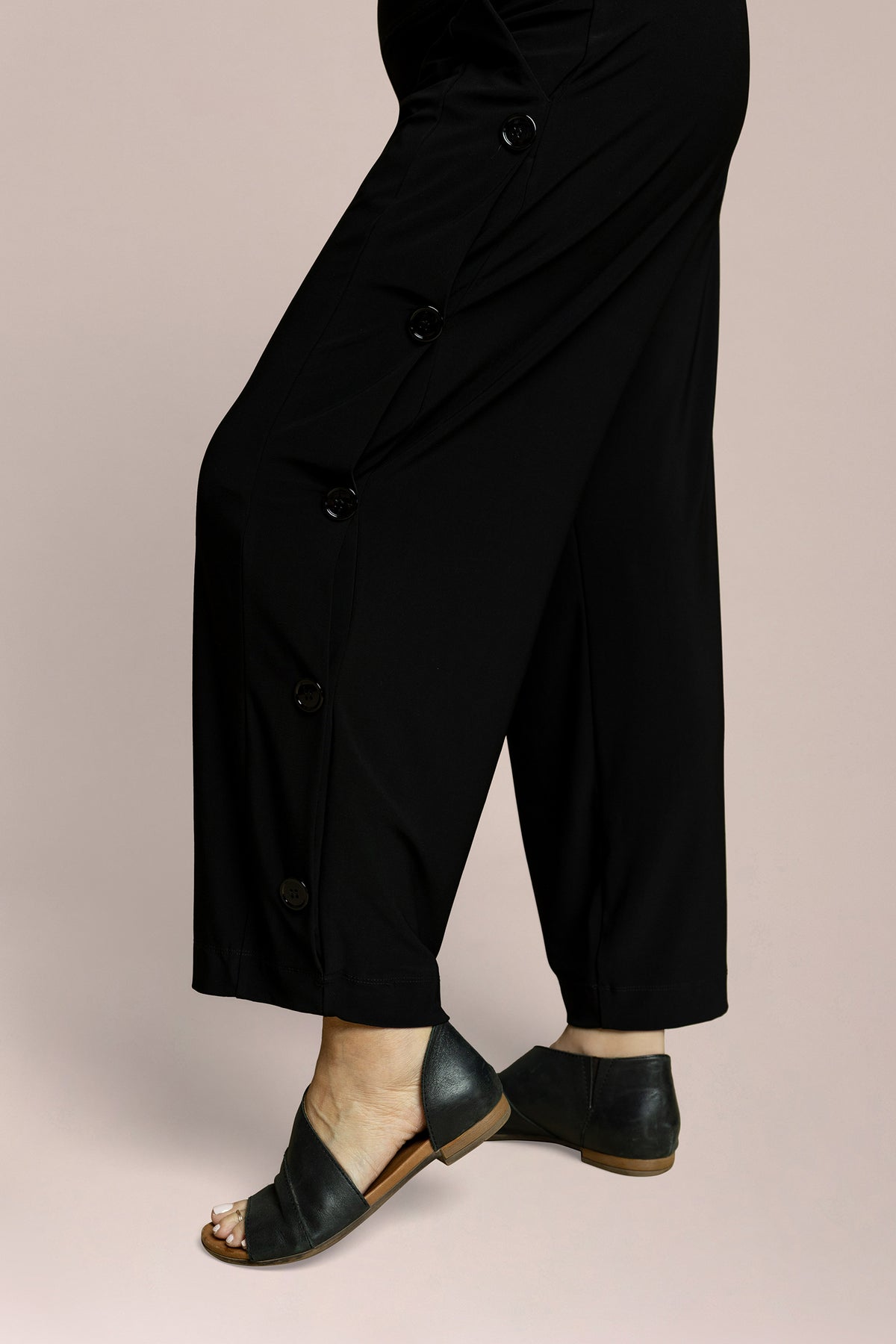 Buttoned Up Lantern Pant