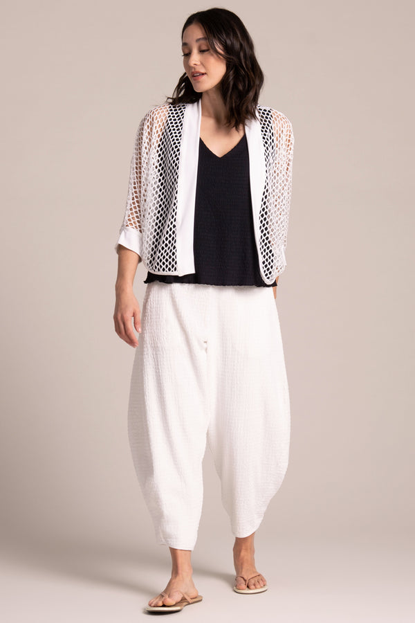 Honeycomb Shrug | White