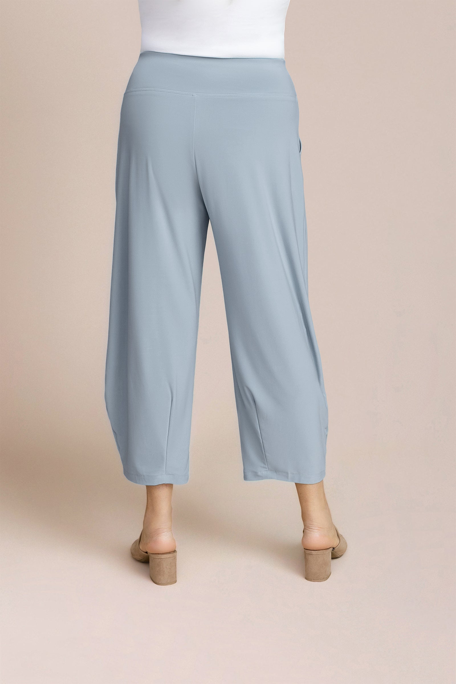 Narrow Lantern Pant