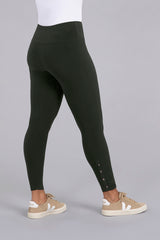 Quest Legging