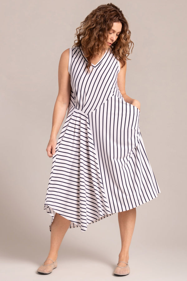 Sleeveless Slant Pocket Dress | Navy Stripe