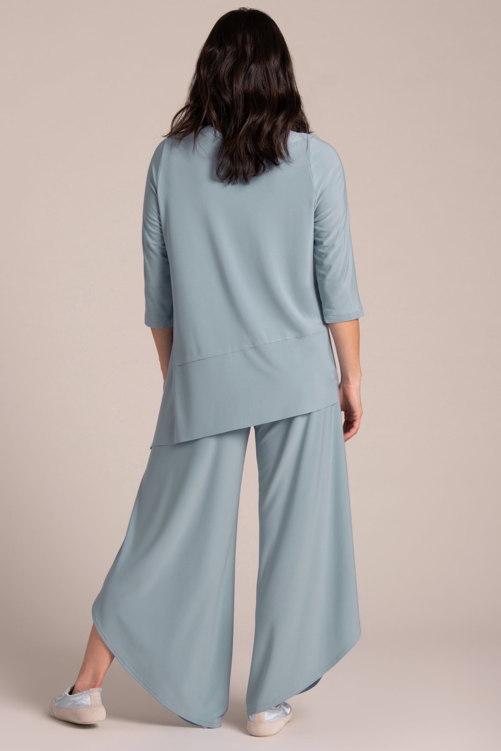 トップス STONE  Splice Angle Top | Stone Blue | Sympli