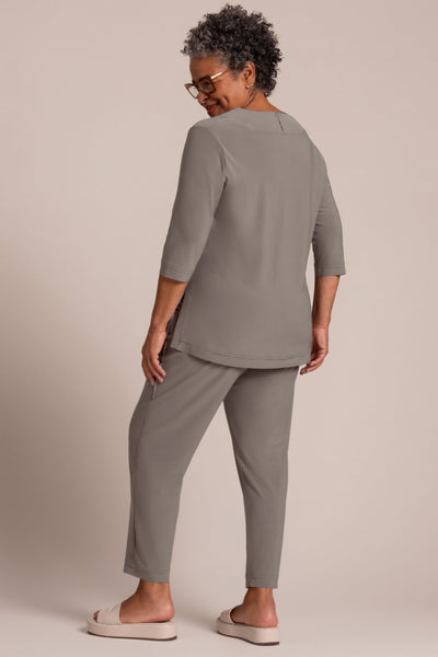 Taupe