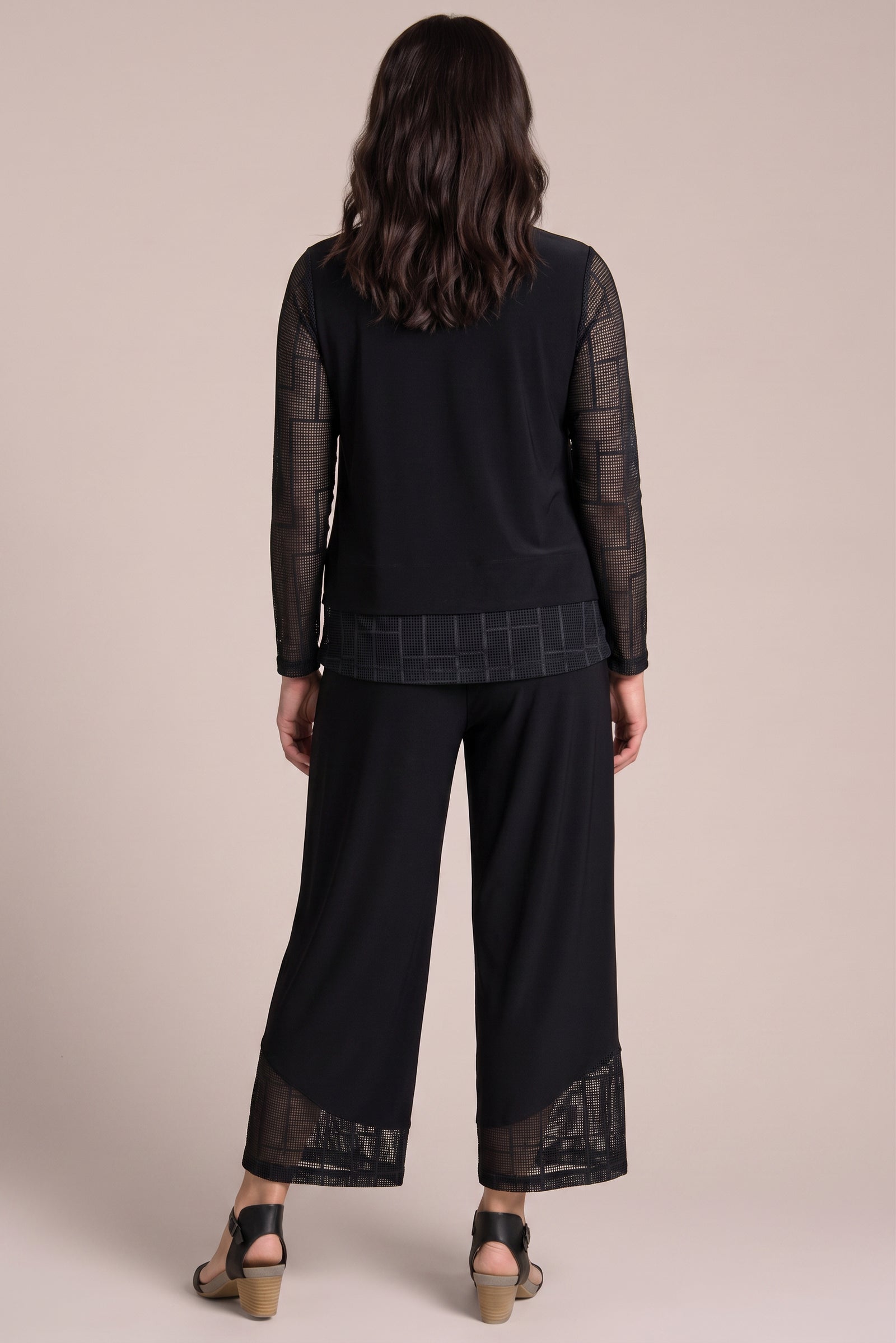 Blouse à basques rehaussée