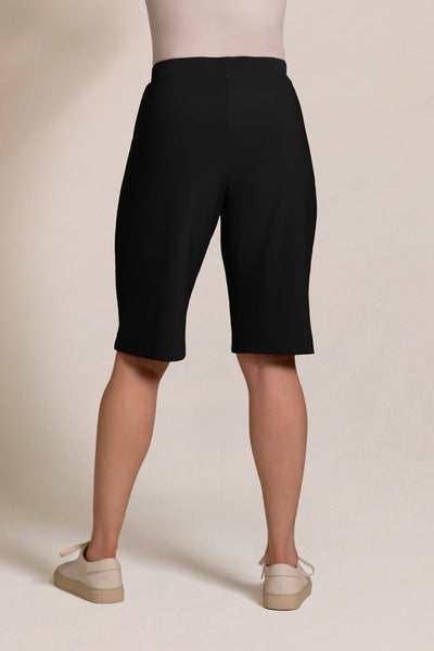 Weekender Short