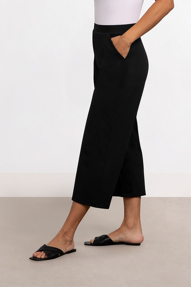 Women Black Solid Ponte Crop Trousers With Slits