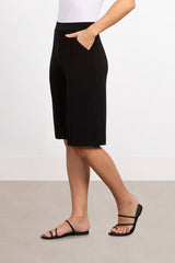 Weekender Short